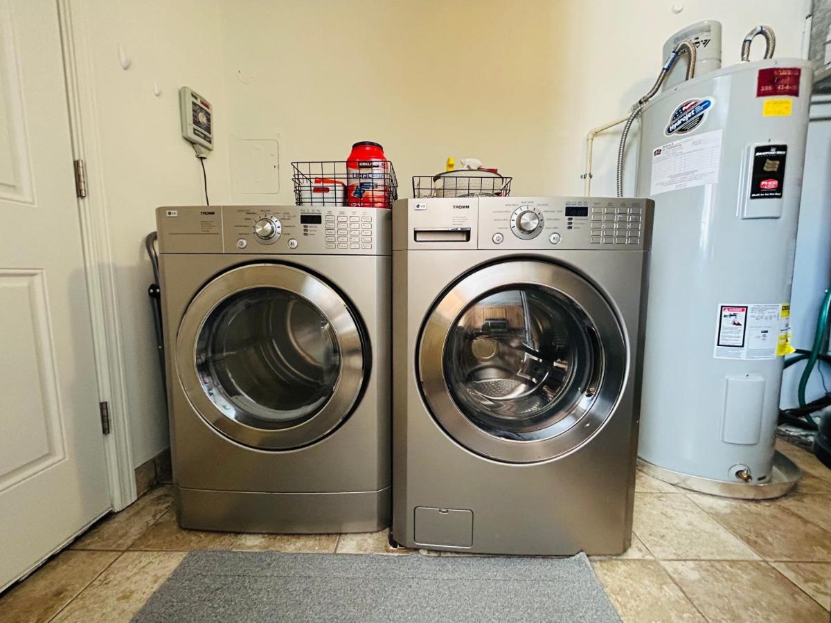 Home Sweet Idahome, Feels Like Home With All The Decor You Wish You Could Afford King Bed In Master, Fully Fenced Dog Friendly Yard, A Few Blocks From Bsu And Downtown Boise, Your Perfect Stay! Экстерьер фото
