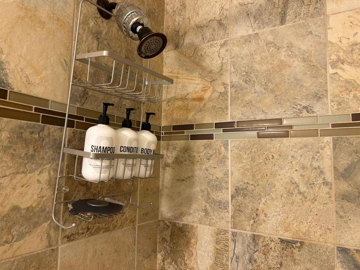 Home Sweet Idahome, Feels Like Home With All The Decor You Wish You Could Afford King Bed In Master, Fully Fenced Dog Friendly Yard, A Few Blocks From Bsu And Downtown Boise, Your Perfect Stay! Экстерьер фото